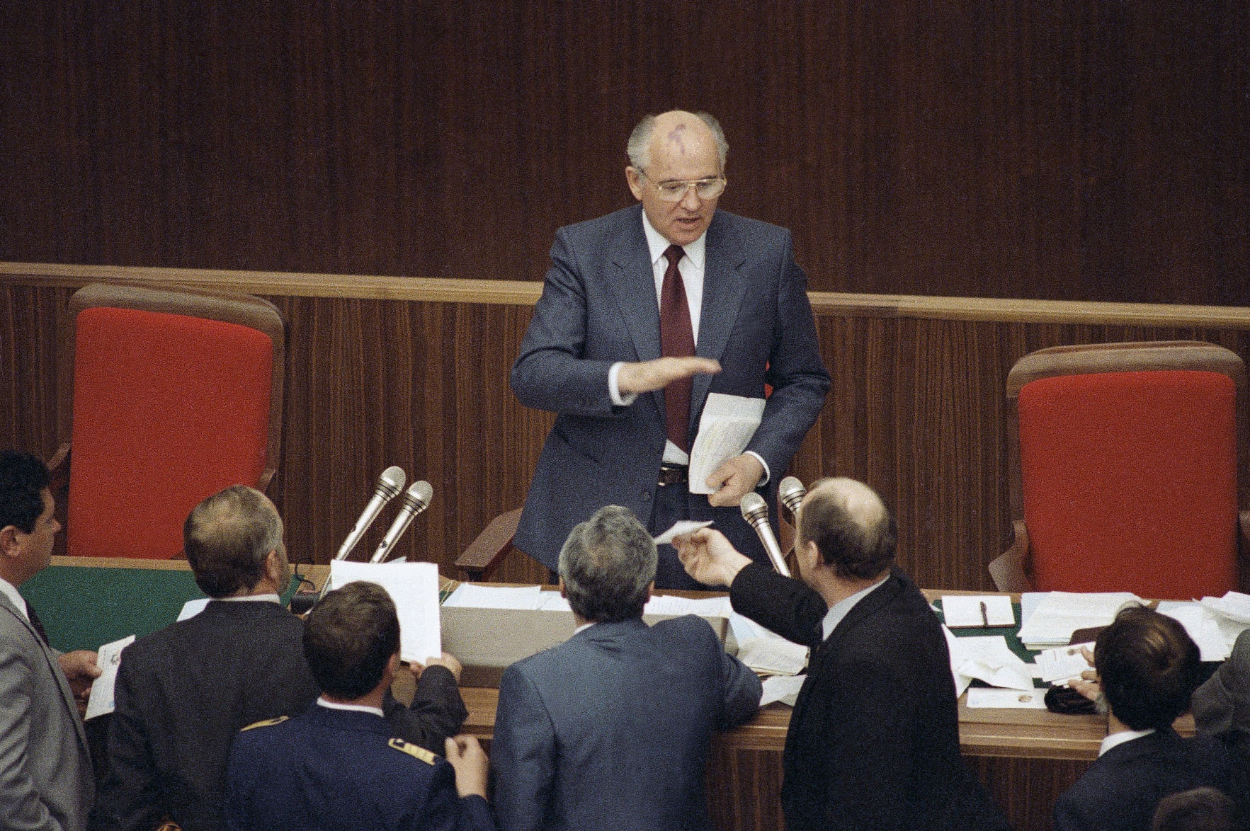 1989: Mikhail Gorbachev